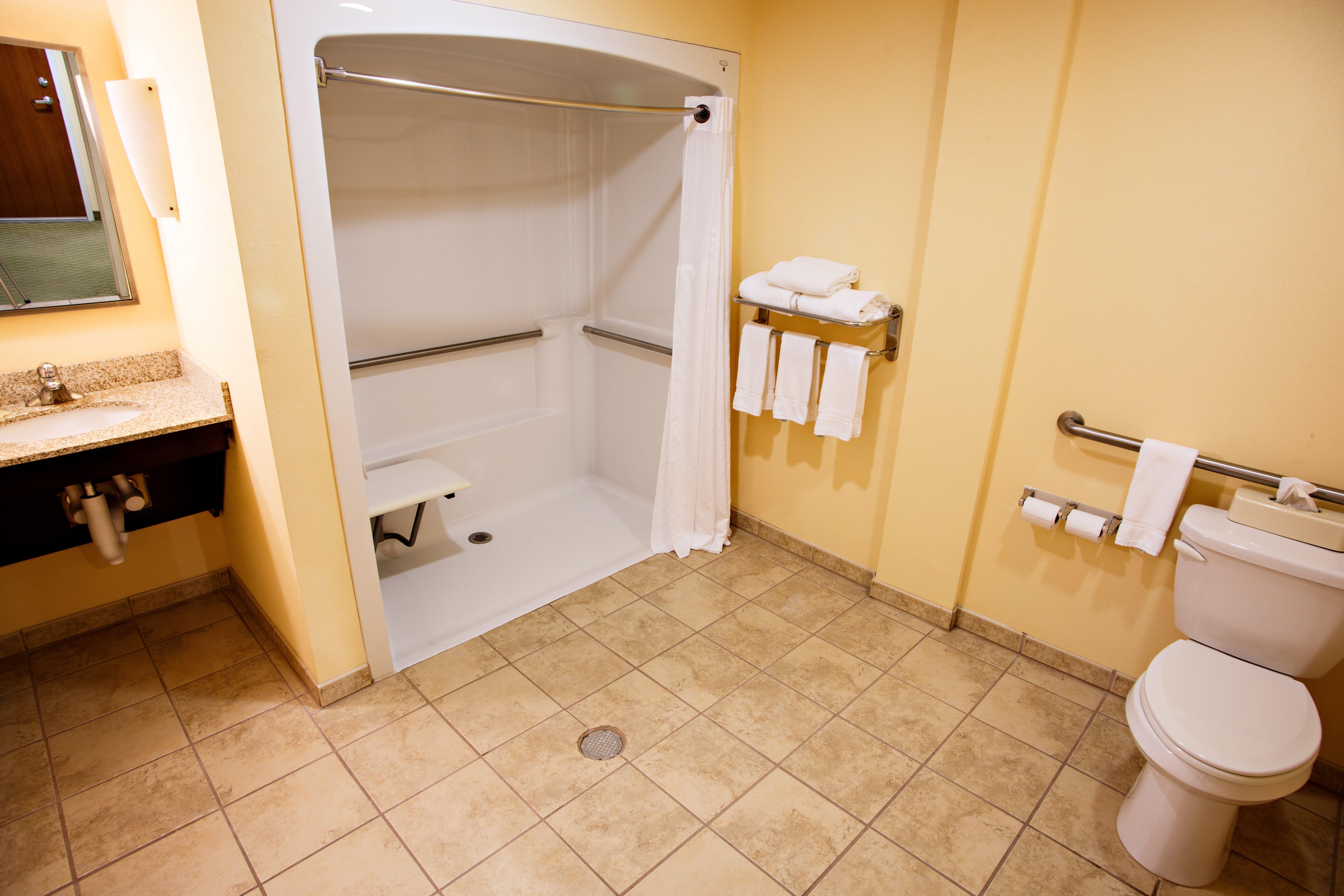 Holiday Inn Express & Suites Harrisburg West Mechanicsburg Buitenkant foto