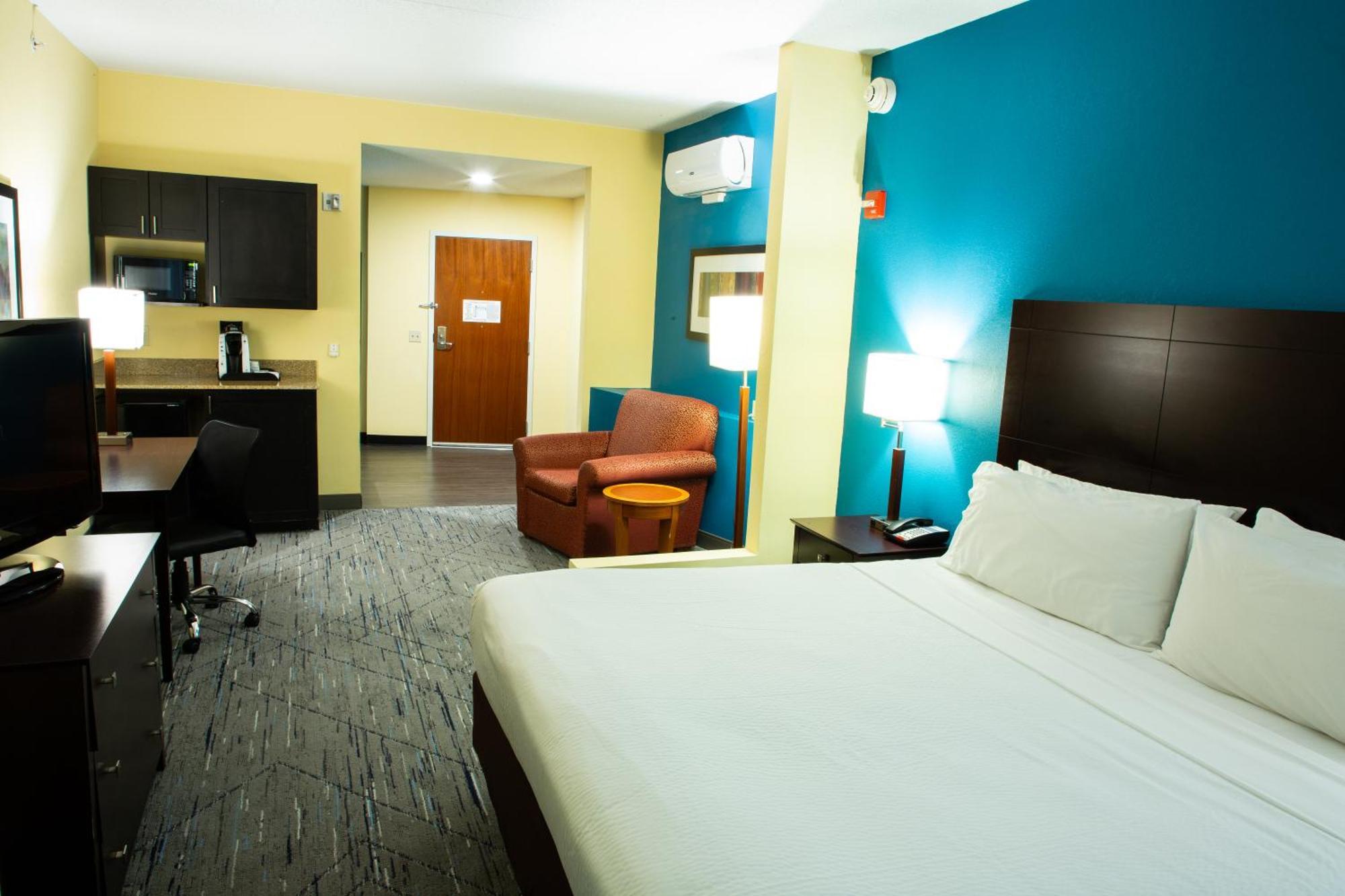 Holiday Inn Express & Suites Harrisburg West Mechanicsburg Buitenkant foto