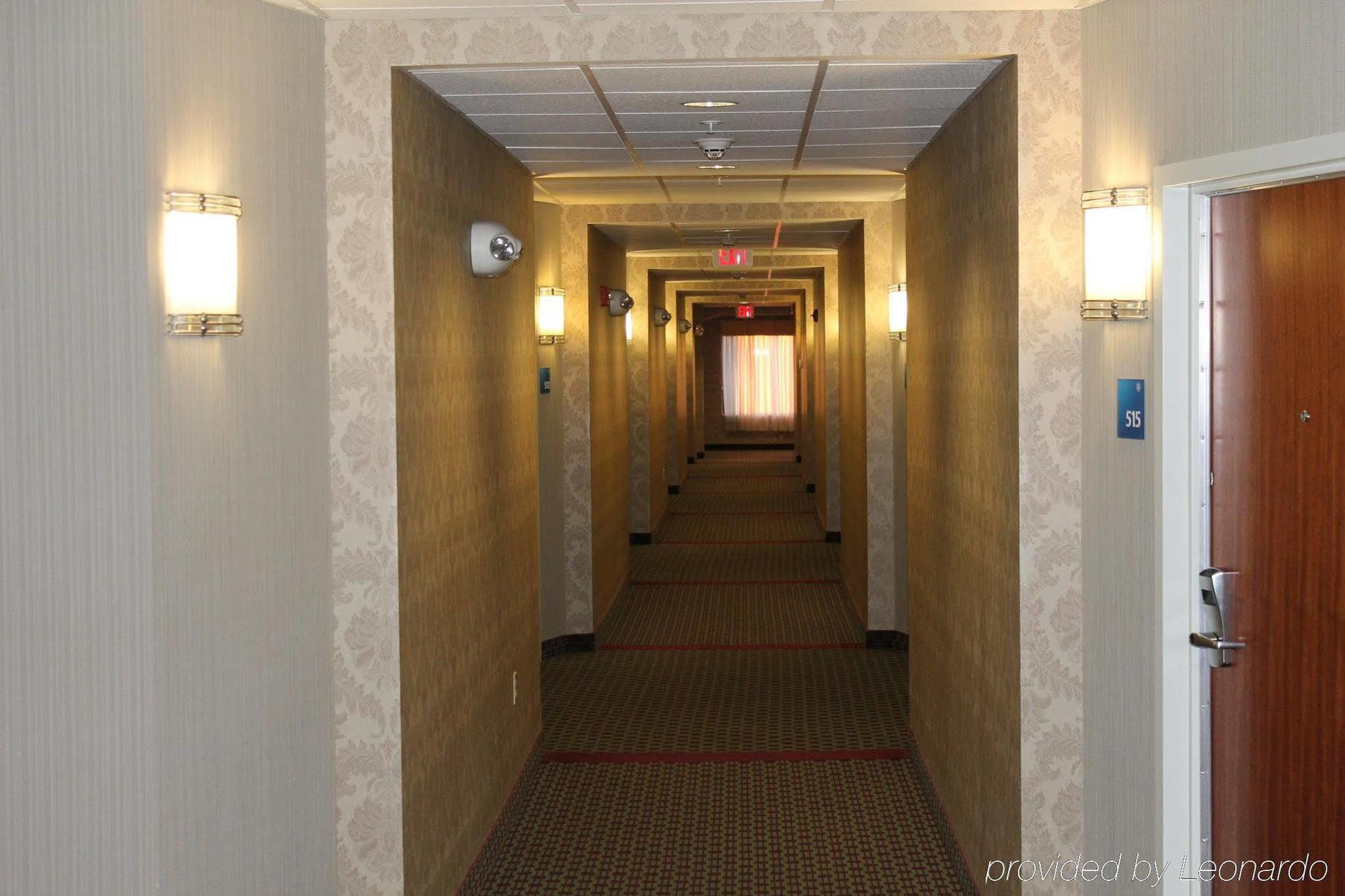 Holiday Inn Express & Suites Harrisburg West Mechanicsburg Buitenkant foto