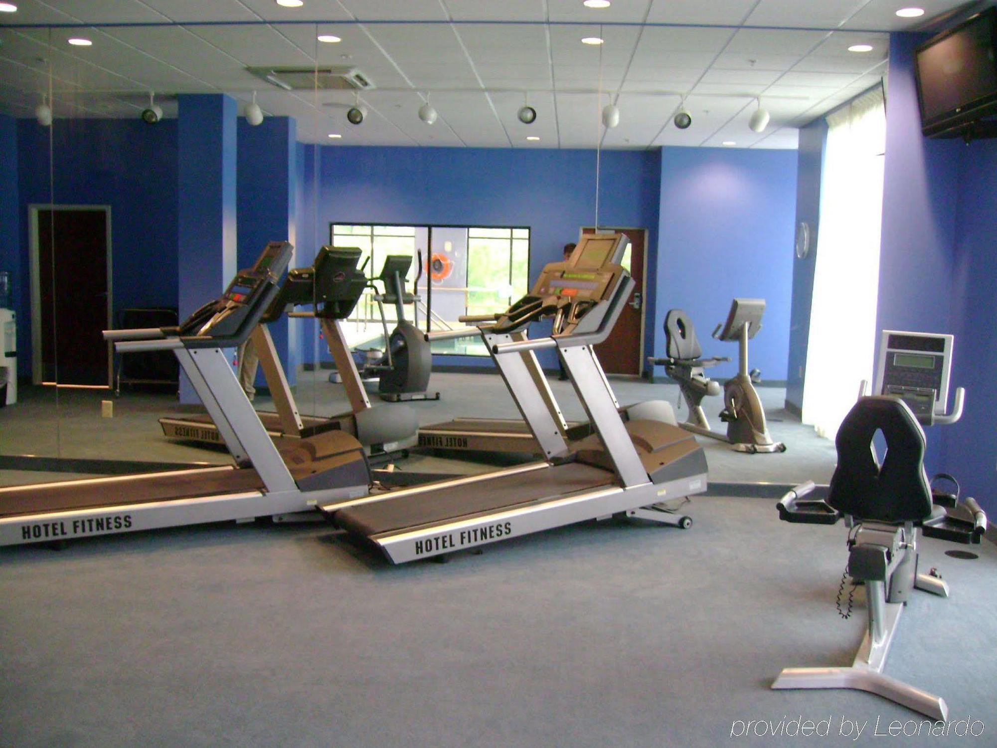 Holiday Inn Express & Suites Harrisburg West Mechanicsburg Buitenkant foto