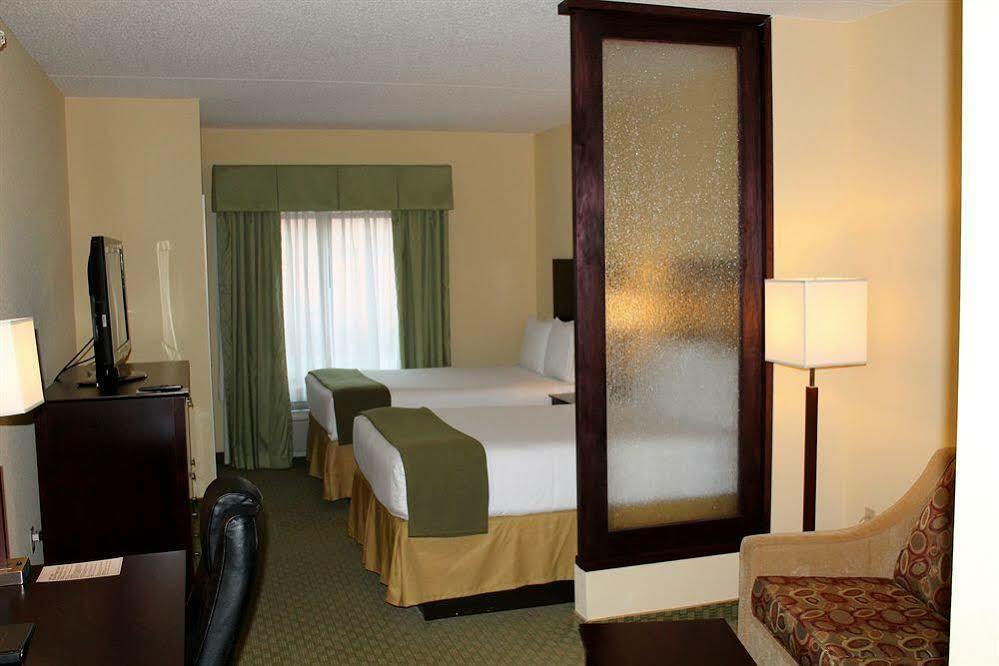 Holiday Inn Express & Suites Harrisburg West Mechanicsburg Buitenkant foto